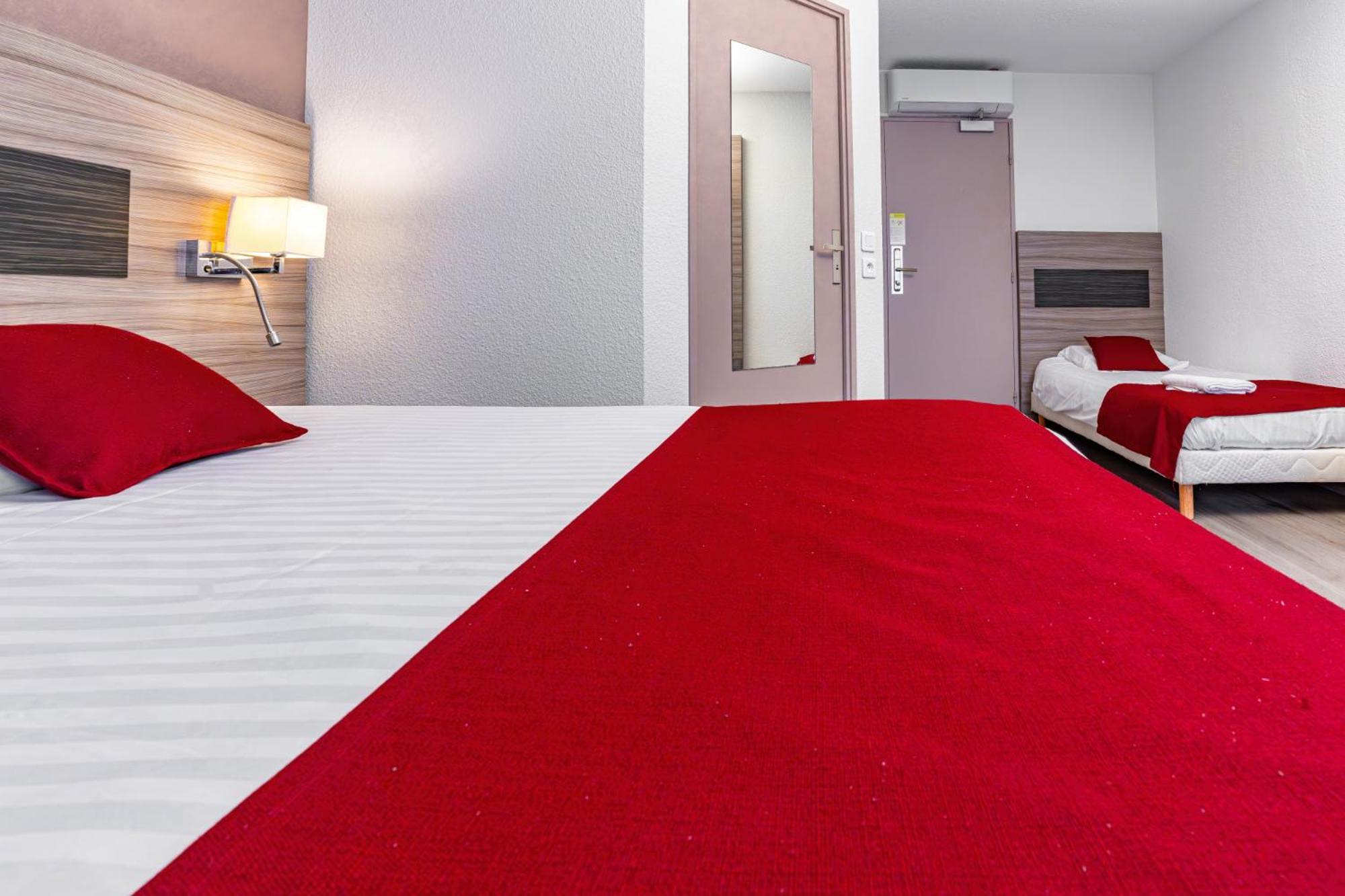 Hotel Restaurant Argos, Strasbourg Nord วองเดนไนม์ ภายนอก รูปภาพ