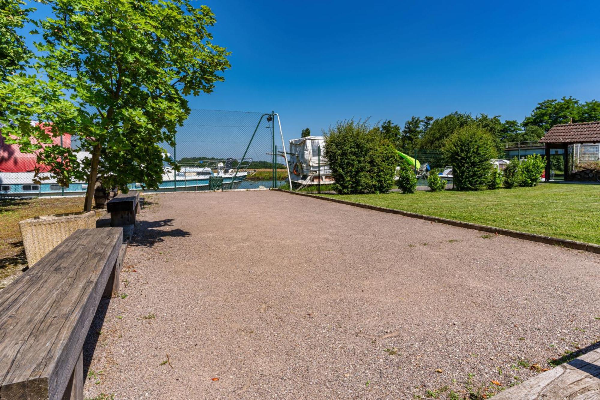 Hotel Restaurant Argos, Strasbourg Nord วองเดนไนม์ ภายนอก รูปภาพ